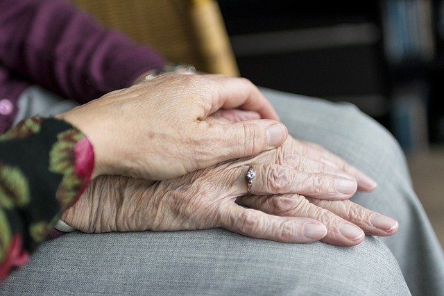 Comment choisir la bonne résidence pour séniors?